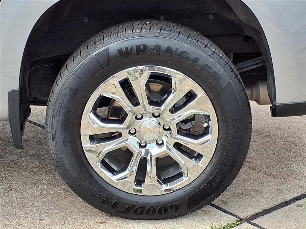 Used 2023 Chevrolet Silverado 1500 LTZ w/ LTZ Premium Package image 31