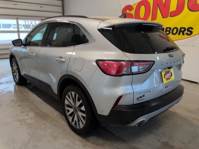 Certified 2020 Ford Escape Titanium image 3