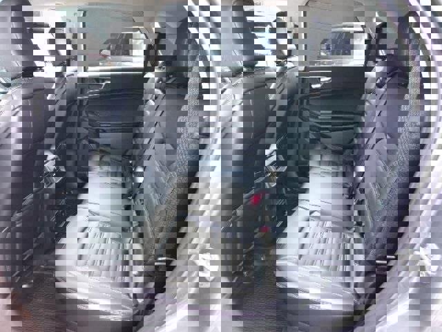 Certified 2022 Ford Edge SEL w/ Convenience Package image 7