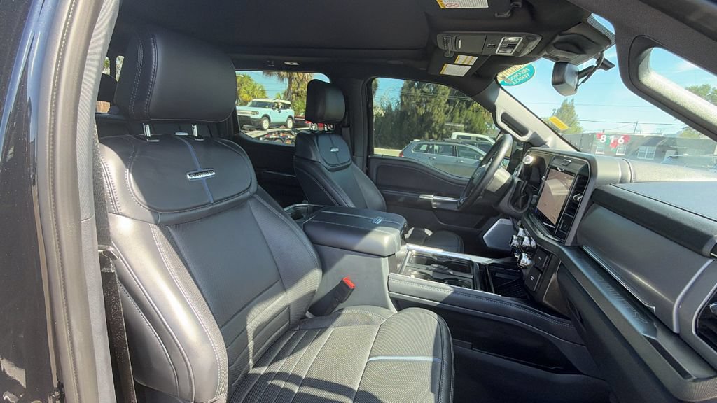 Certified 2025 Ford F250 Platinum w/ FX4 Off-Road Package AWD/4WD image 29