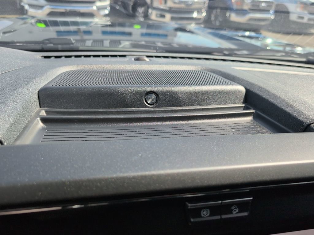 Certified 2025 Ford F250 Lariat w/ Lariat Ultimate Package image 17