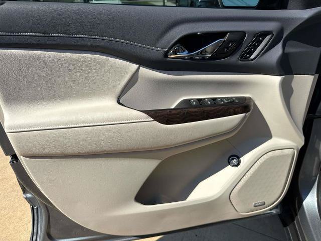 Used 2023 GMC Acadia Denali FWD image 20