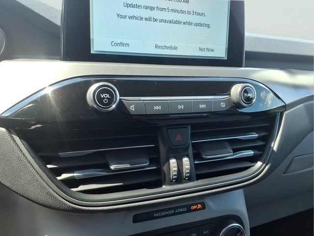Certified 2025 Ford Escape Active FWD image 16