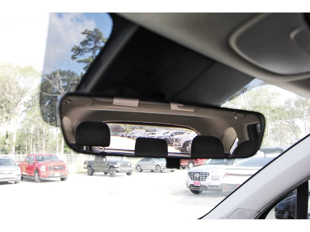 Used 2023 Kia Sorento S w/ Panoramic Sunroof Package FWD image 21