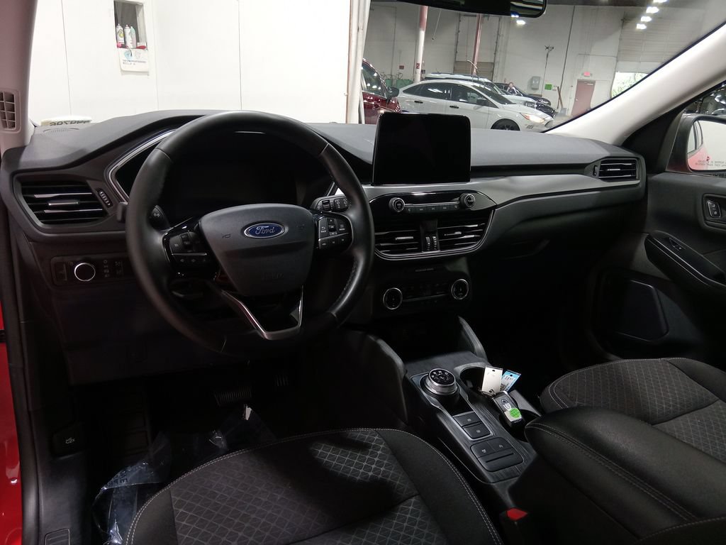 Certified 2024 Ford Escape Active AWD/4WD image 14