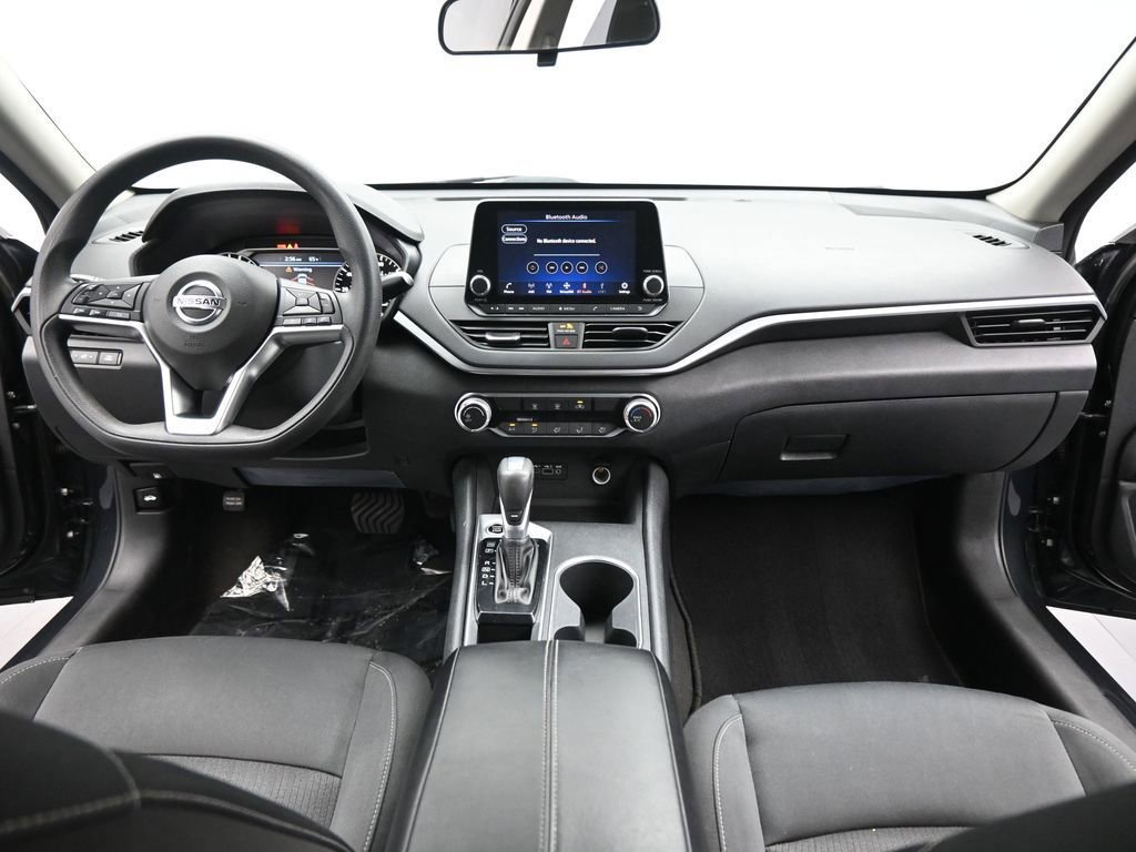 Used 2022 Nissan Altima 2.5 SV image 46