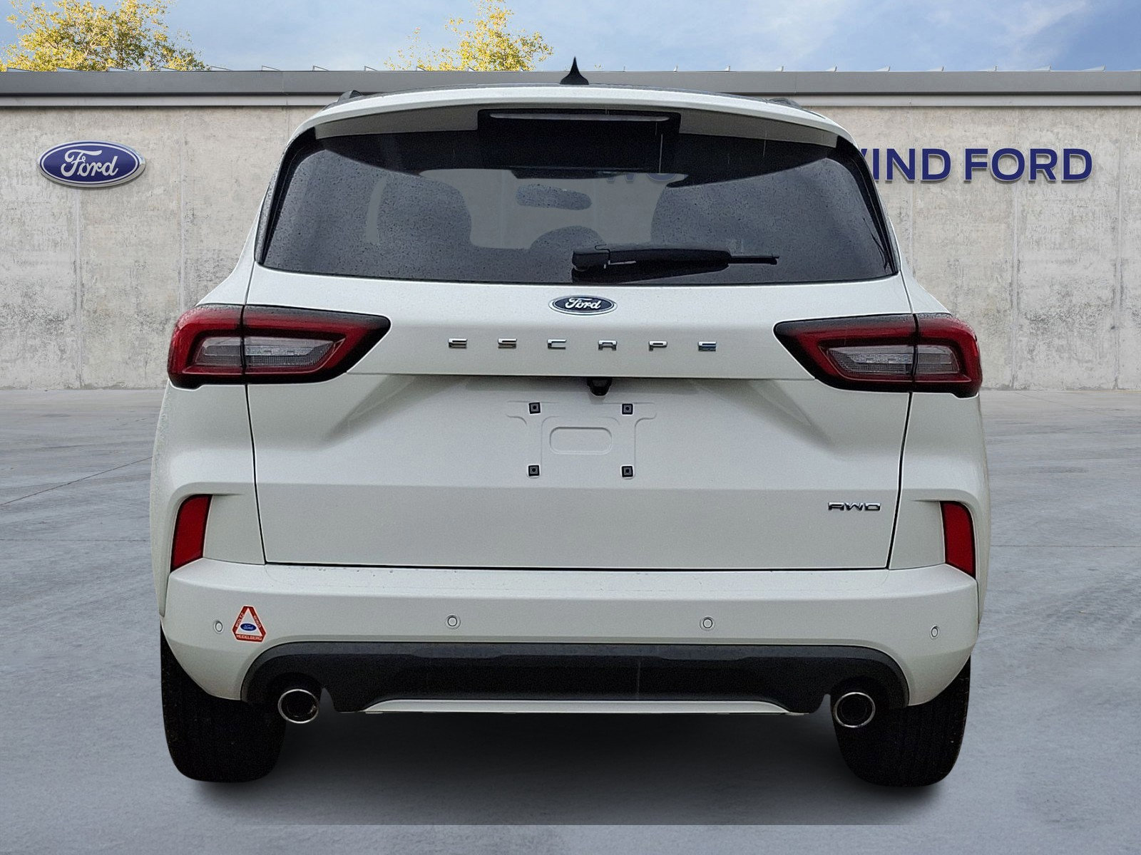 Certified 2024 Ford Escape ST-Line w/ Tech Pack #1 image 3