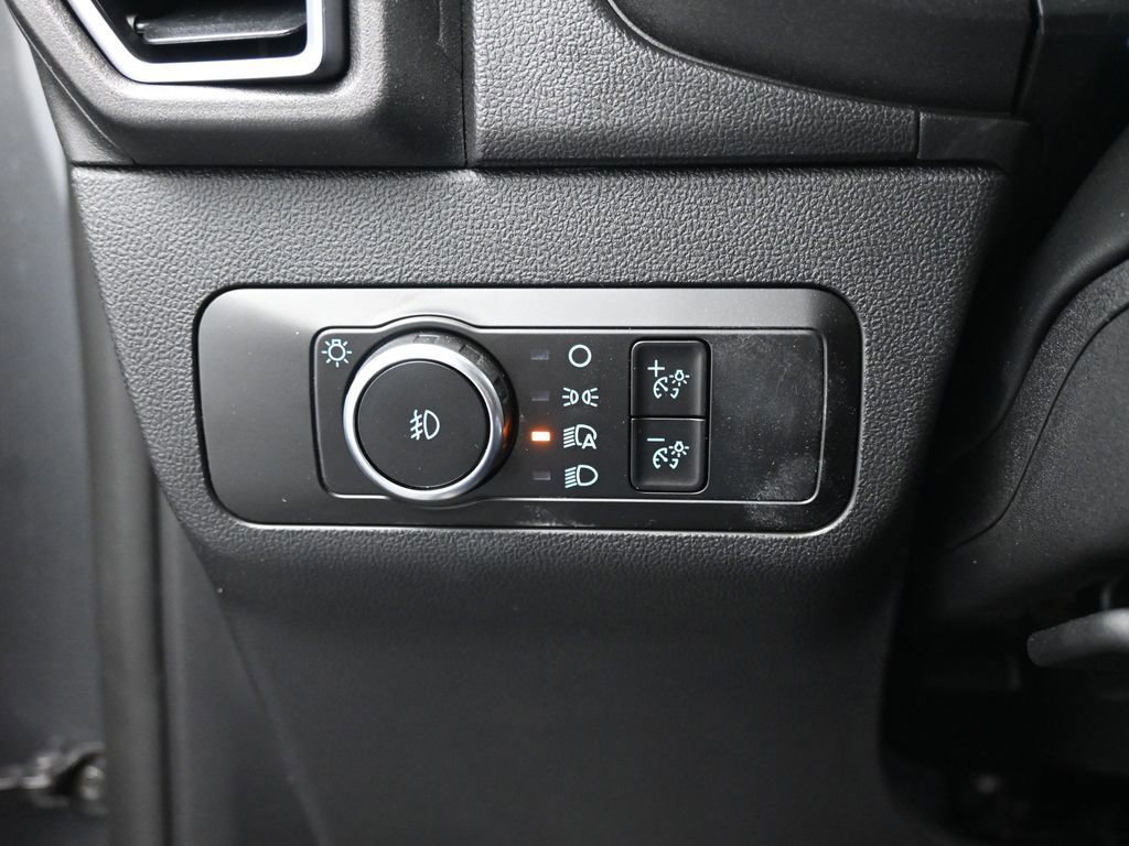 Certified 2018 Ford F150 XLT w/ Equipment Group 301A Mid image 37