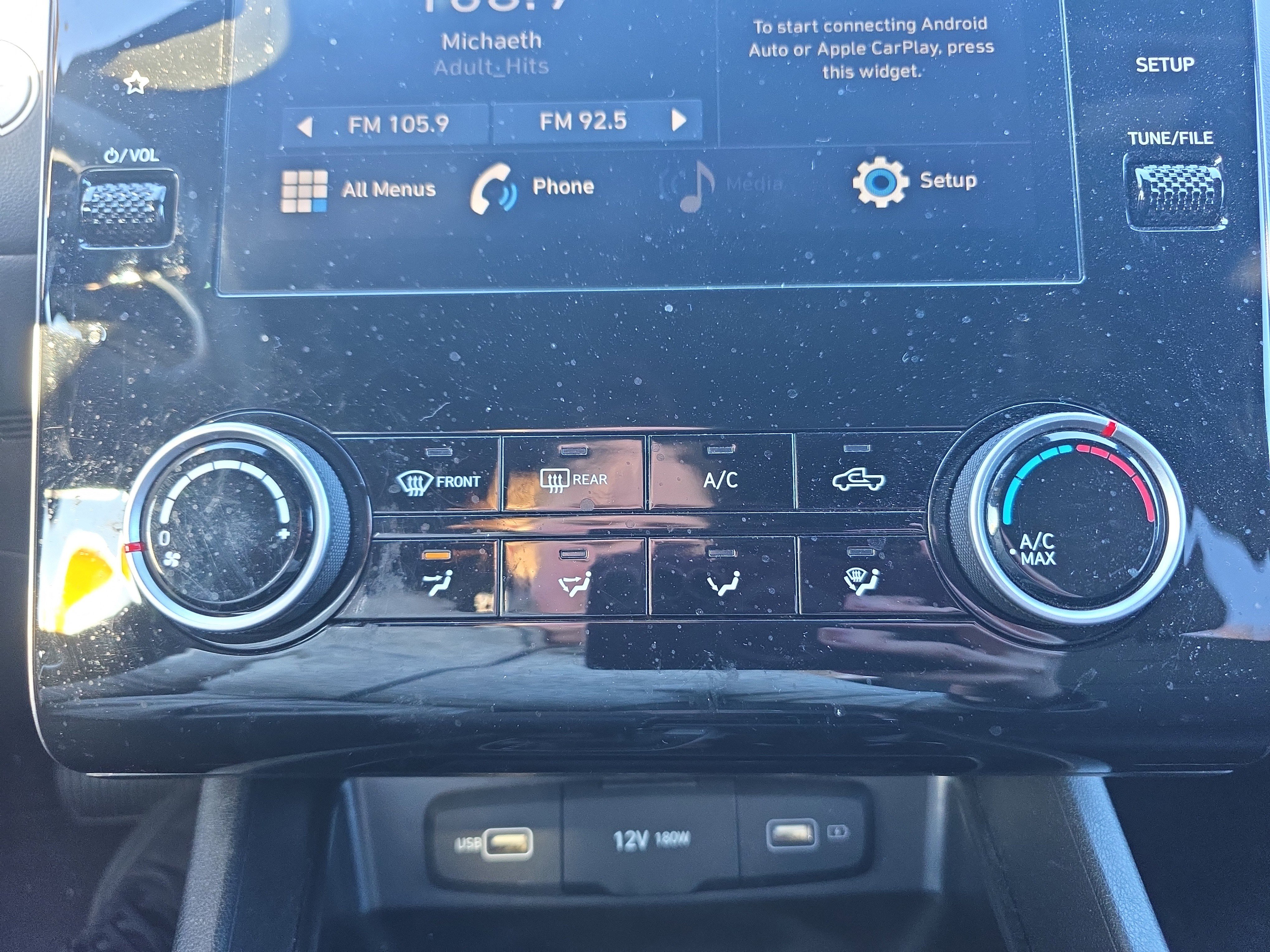 Used 2023 Hyundai Santa Cruz SEL image 32