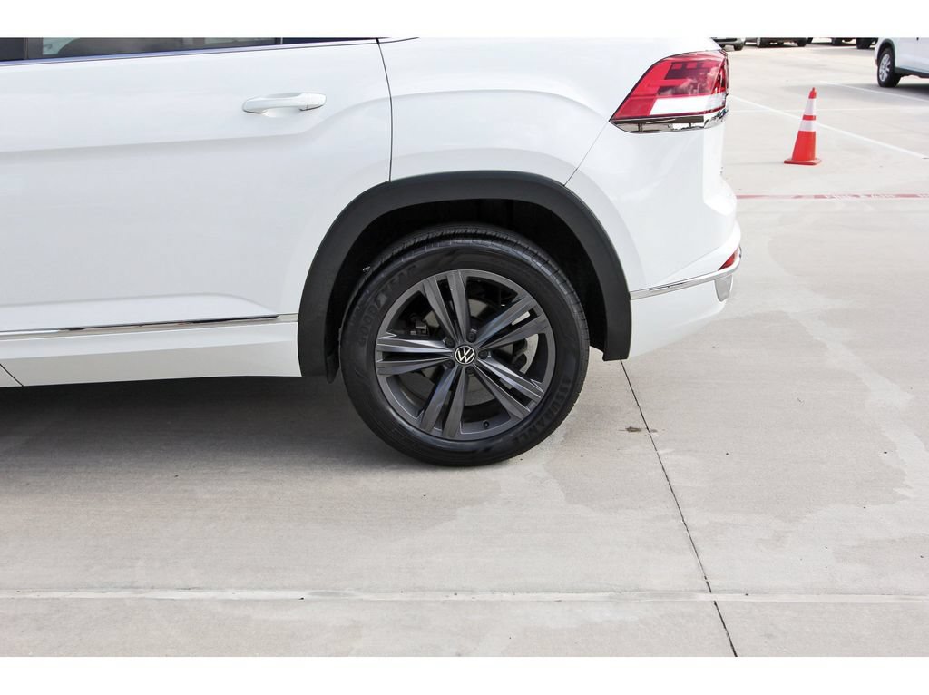 Used 2021 Volkswagen Atlas Cross Sport SE FWD image 31