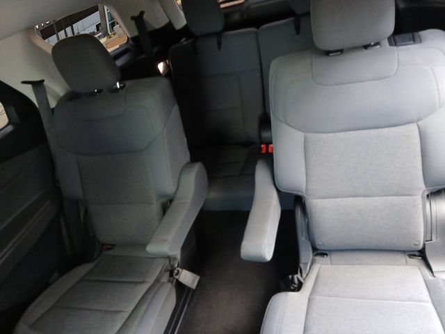 Certified 2025 Ford Explorer Active RWD image 13