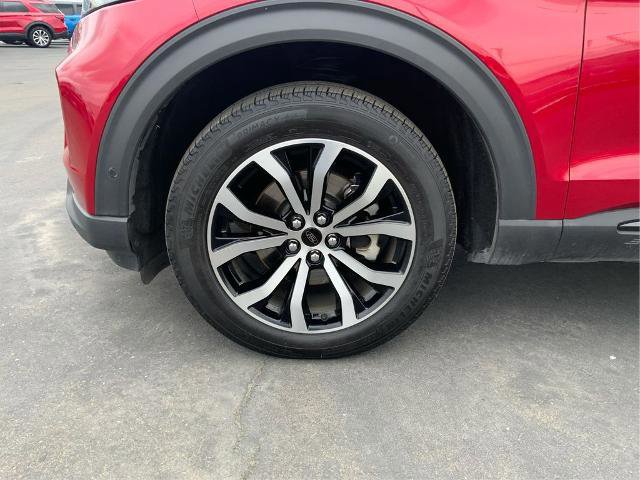 Certified 2020 Ford Explorer ST w/ Premium Technology Package AWD/4WD image 23