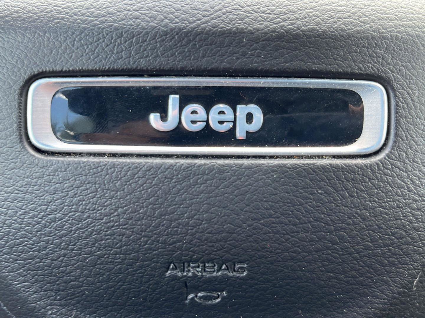 Used 2024 Jeep Compass Latitude AWD/4WD image 21