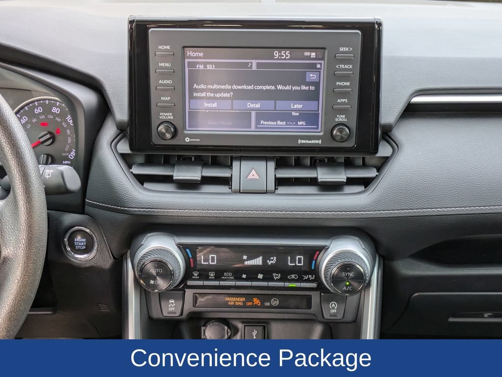 Used 2022 Toyota RAV4 XLE w/ Convenience Package FWD image 21