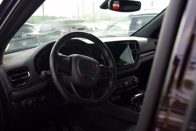 Used 2025 Dodge Durango GT AWD/4WD image 16