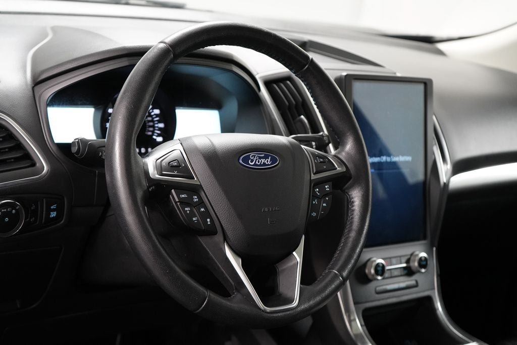 Certified 2024 Ford Edge Titanium w/ Equipment Group 301A AWD/4WD image 14