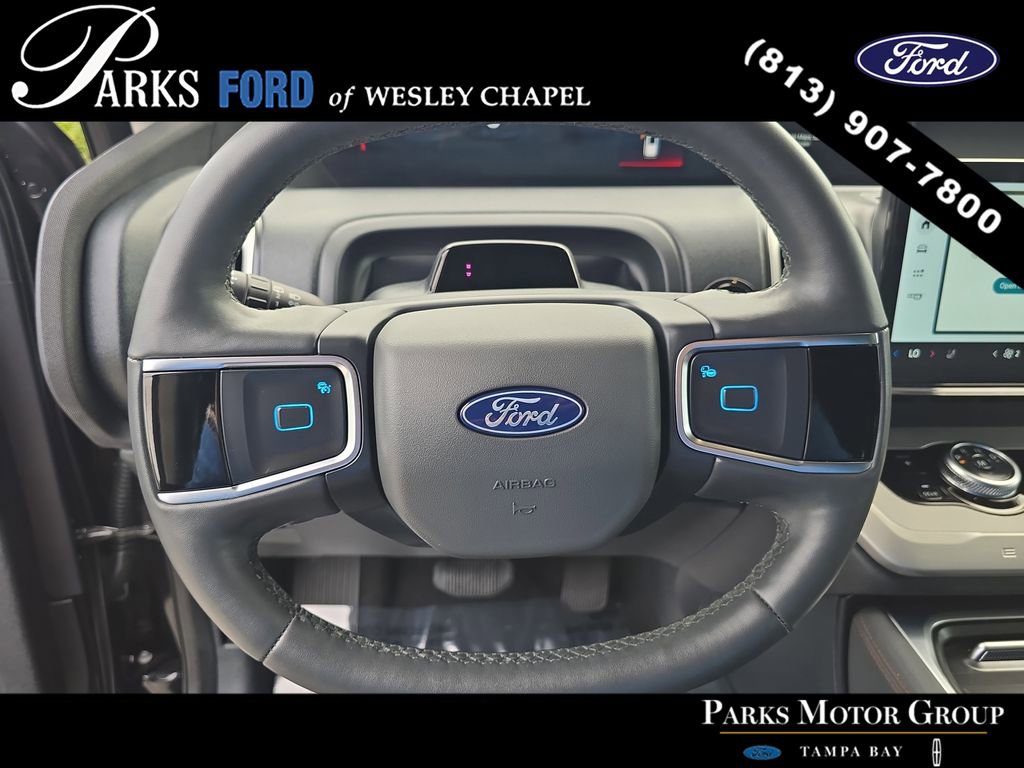 Certified 2025 Ford Expedition Active image 29