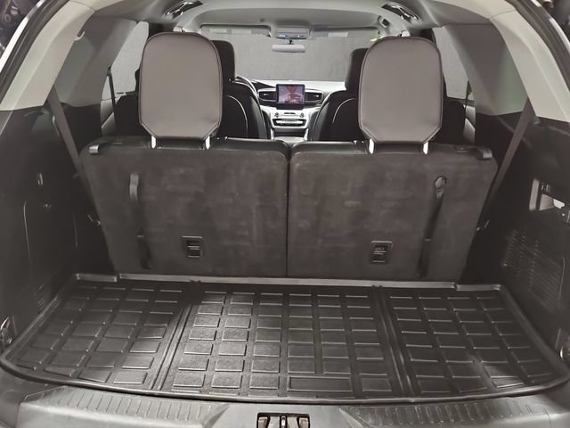 Certified 2020 Ford Explorer XLT w/ Equipment Group 202A AWD/4WD image 23