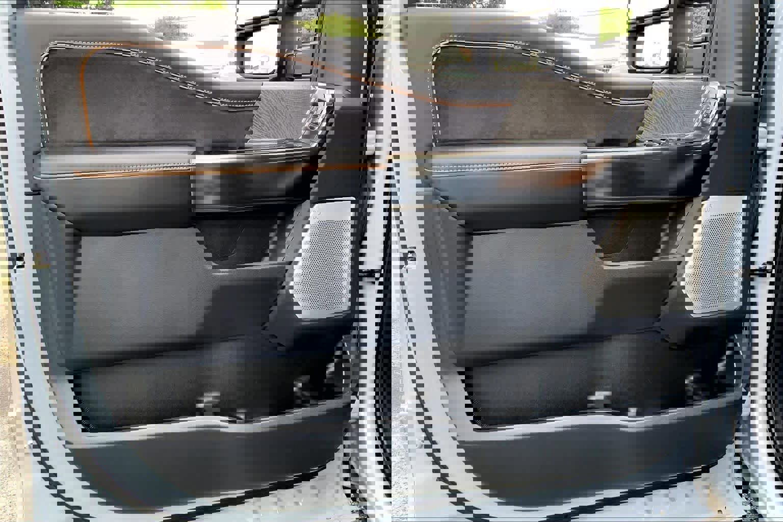 Certified 2024 Ford F250 Platinum AWD/4WD image 20