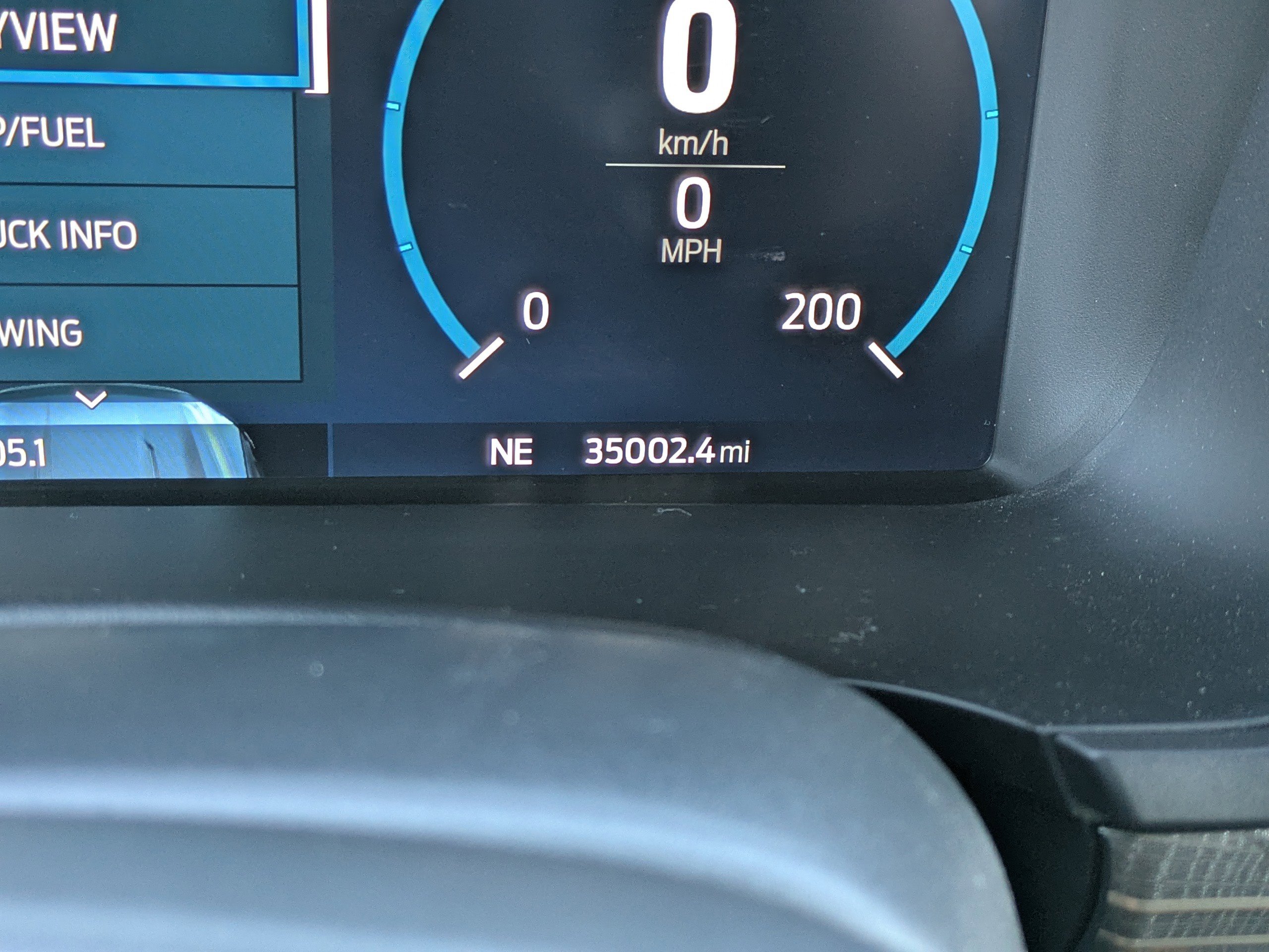 Certified 2022 Ford F150 Platinum w/ Equipment Group 701A High image 26