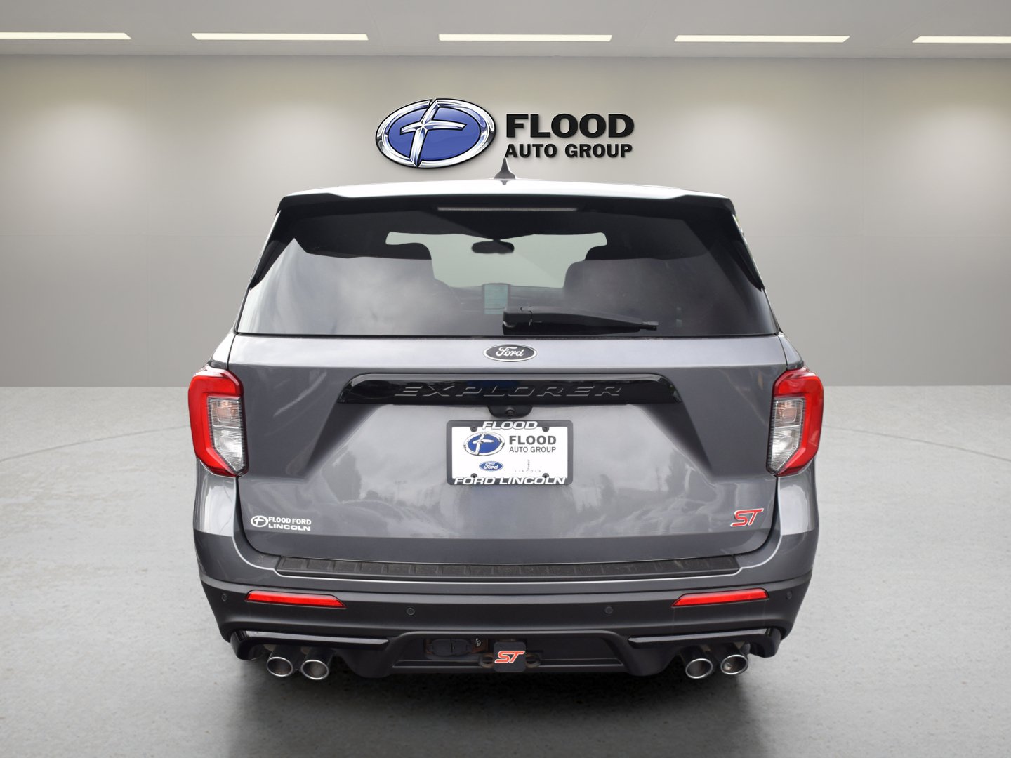 Certified 2022 Ford Explorer ST w/ ST Street Pack AWD/4WD image 5