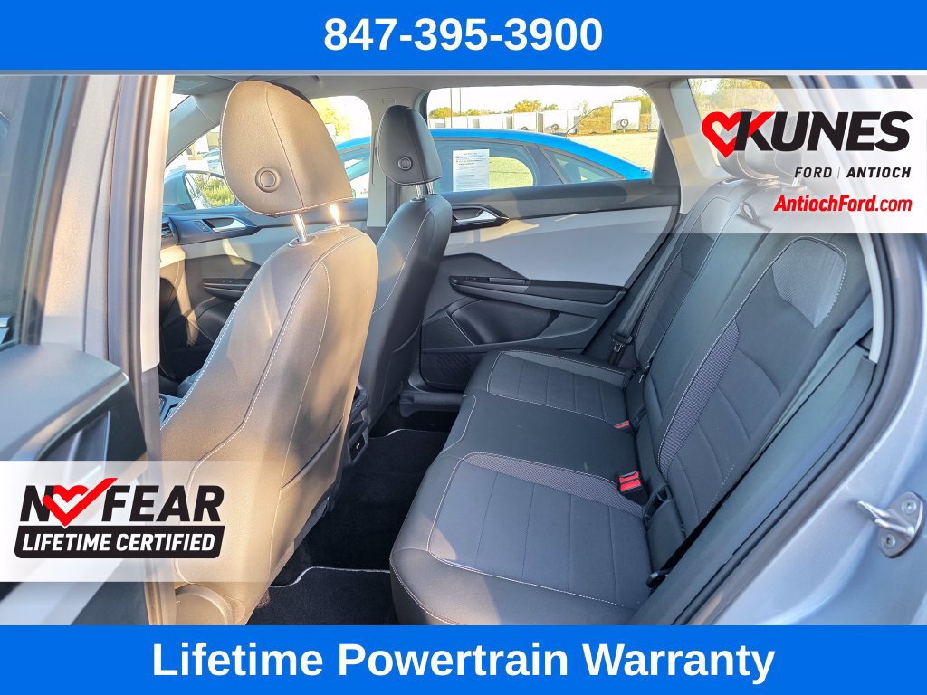 Used 2023 Volkswagen Taos SE AWD/4WD image 24