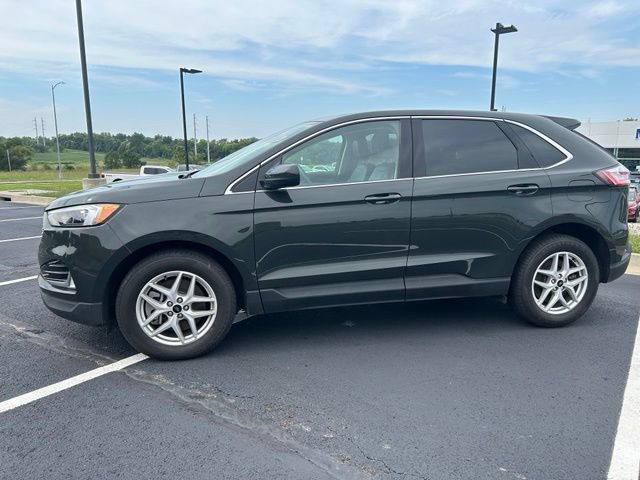 Certified 2023 Ford Edge SEL w/ Convenience Package AWD/4WD image 4