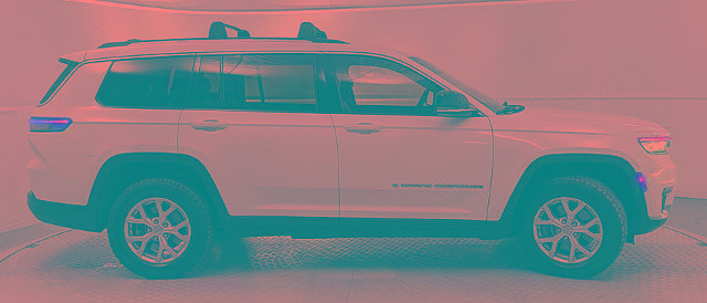 Used 2021 Jeep Grand Cherokee L Limited image 2