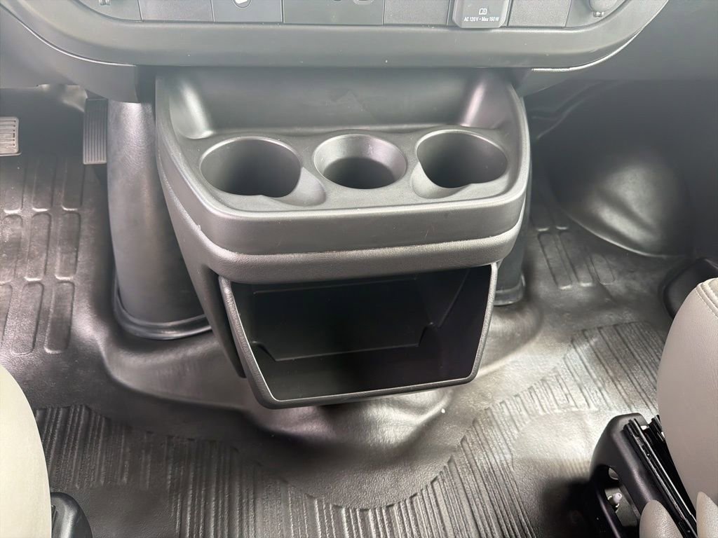 Used 2026 Chevrolet Express 2500 Extended w/ Driver Convenience Package image 27