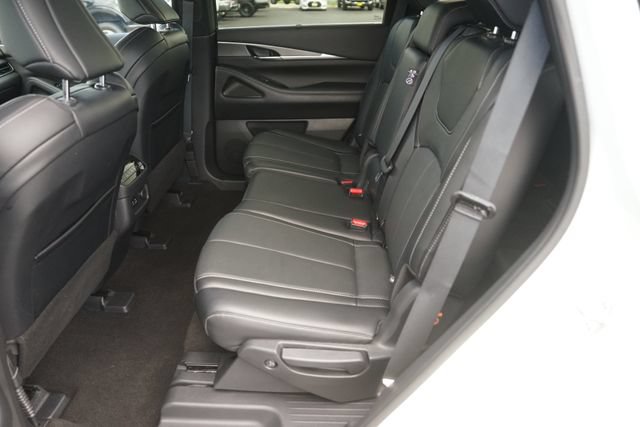 Used 2024 INFINITI QX60 Luxe FWD image 13