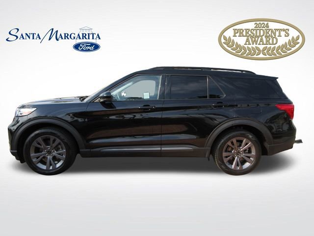 Certified 2023 Ford Explorer XLT w/ Equipment Group 202A image 7