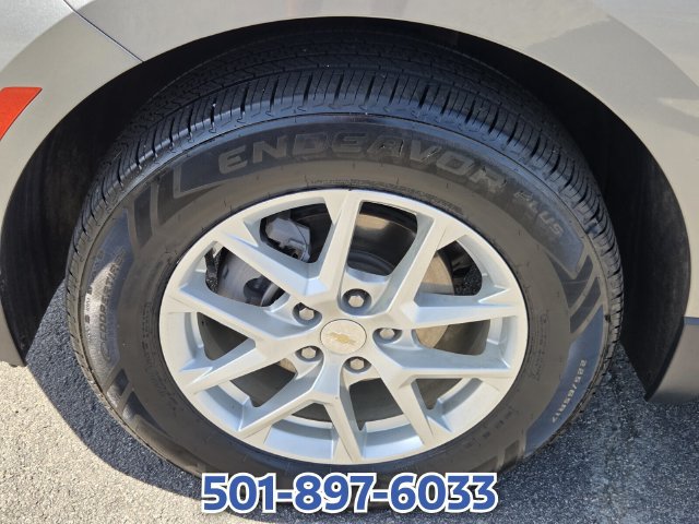 Used 2023 Chevrolet Equinox LT AWD/4WD image 16