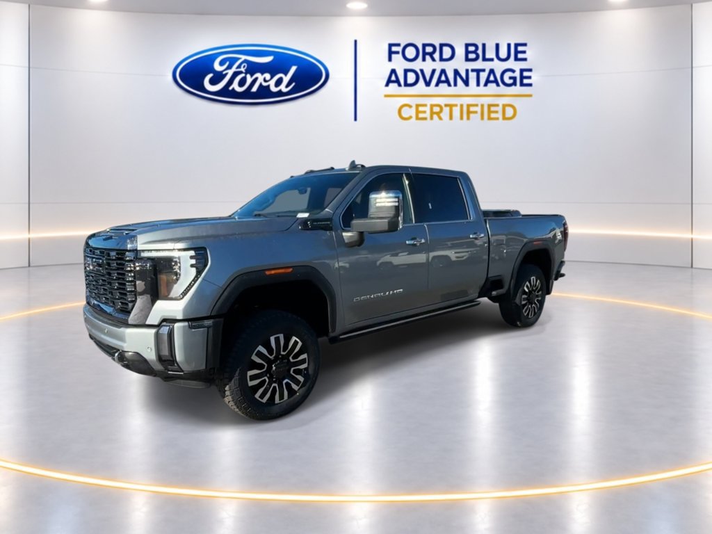 Used 2024 GMC Sierra 2500 Denali Ultimate AWD/4WD image 5
