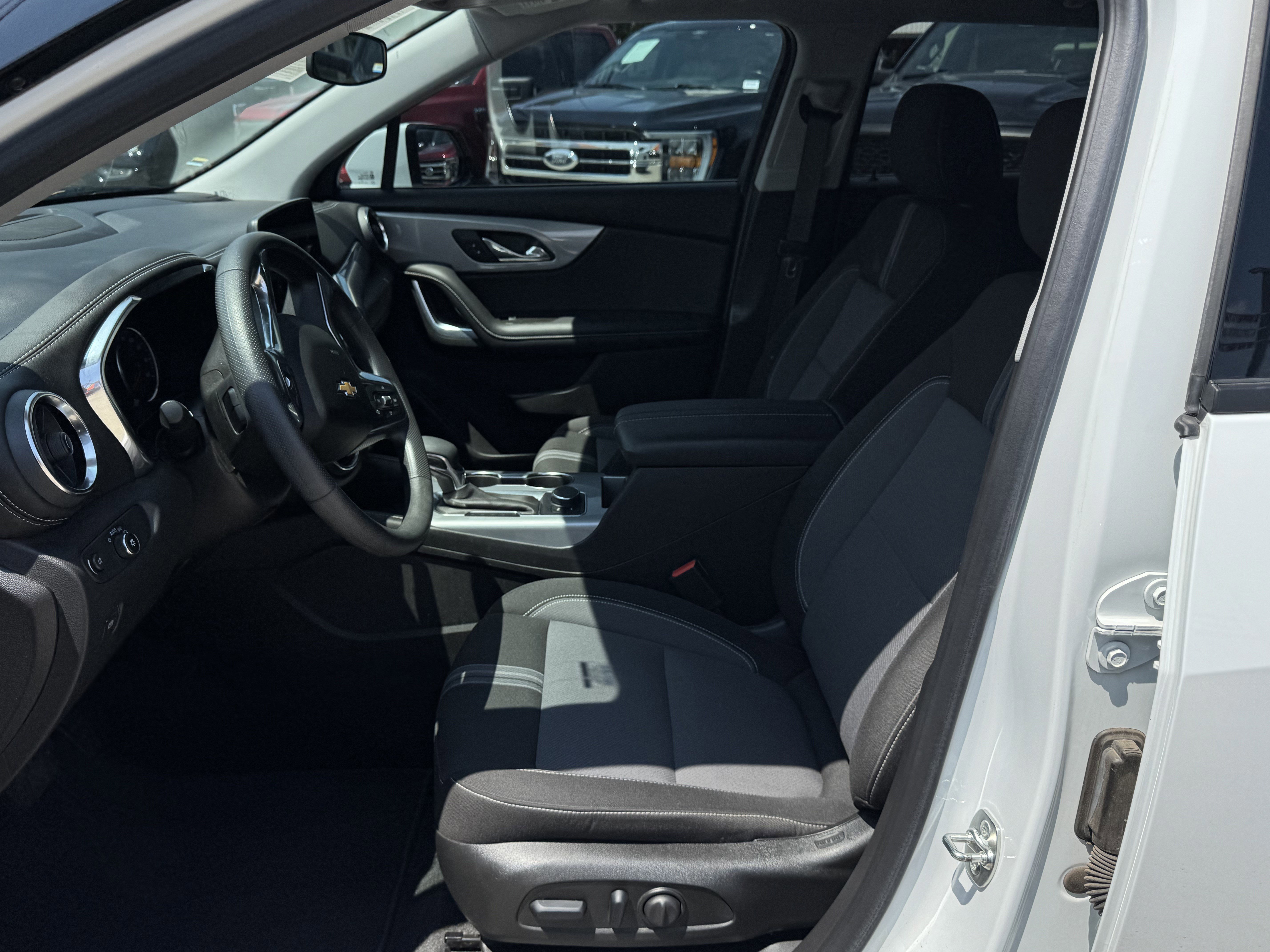 Used 2024 Chevrolet Blazer LT w/ Driver Confidence Package image 16