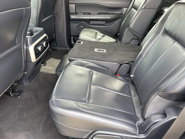 Certified 2024 Ford Expedition XLT AWD/4WD image 17