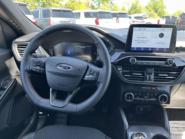 Certified 2025 Ford Escape ST-Line AWD/4WD image 22