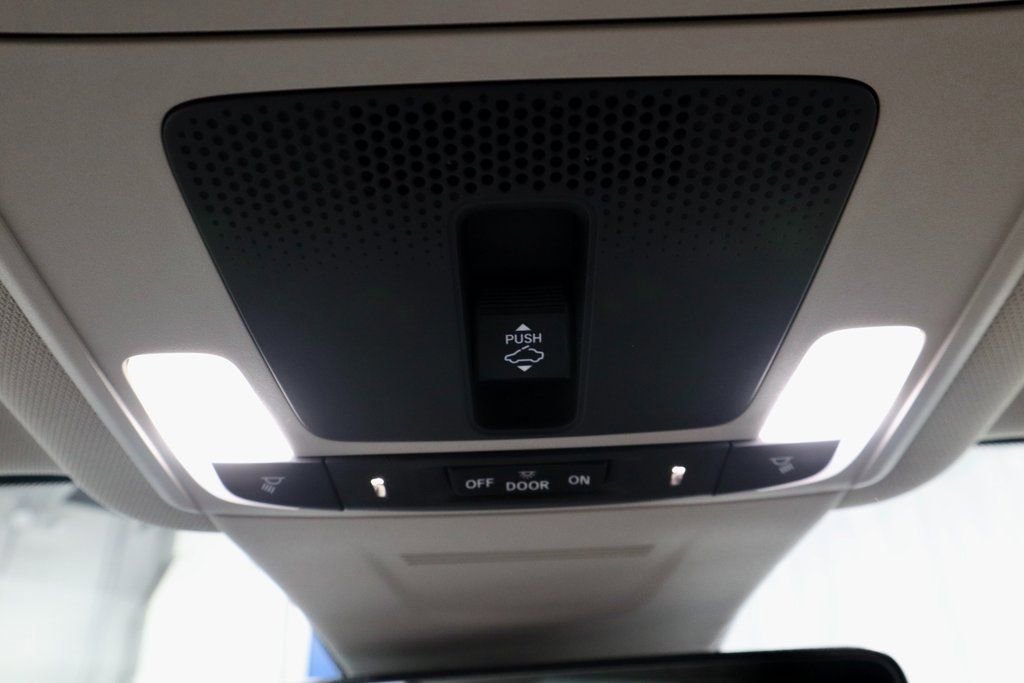 Used 2025 Honda CR-V EX-L image 27