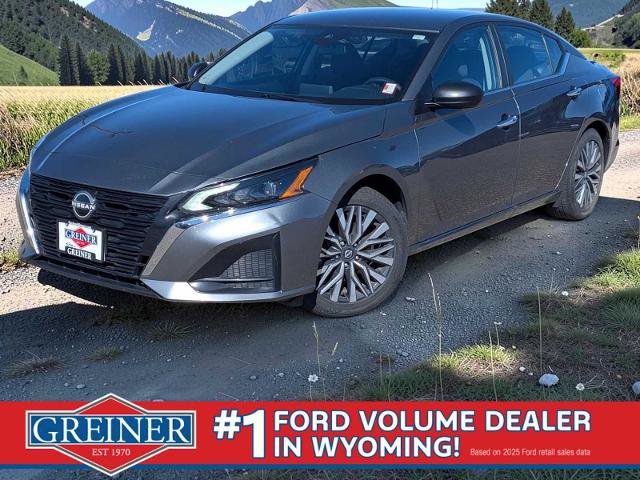 Used 2025 Nissan Altima 2.5 SV