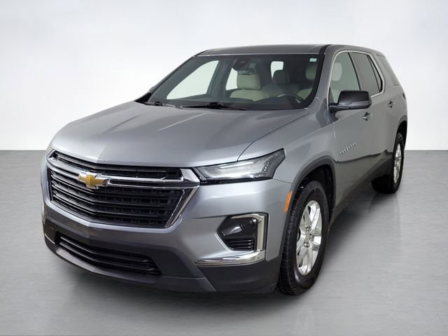 Used 2023 Chevrolet Traverse LS FWD image 7