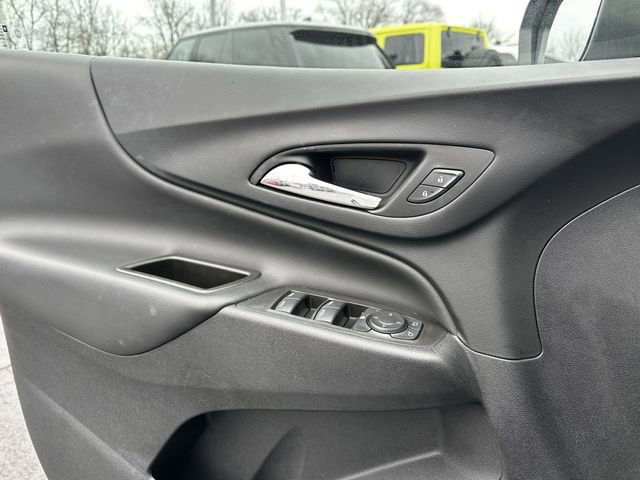 Used 2023 Chevrolet Equinox LT image 31