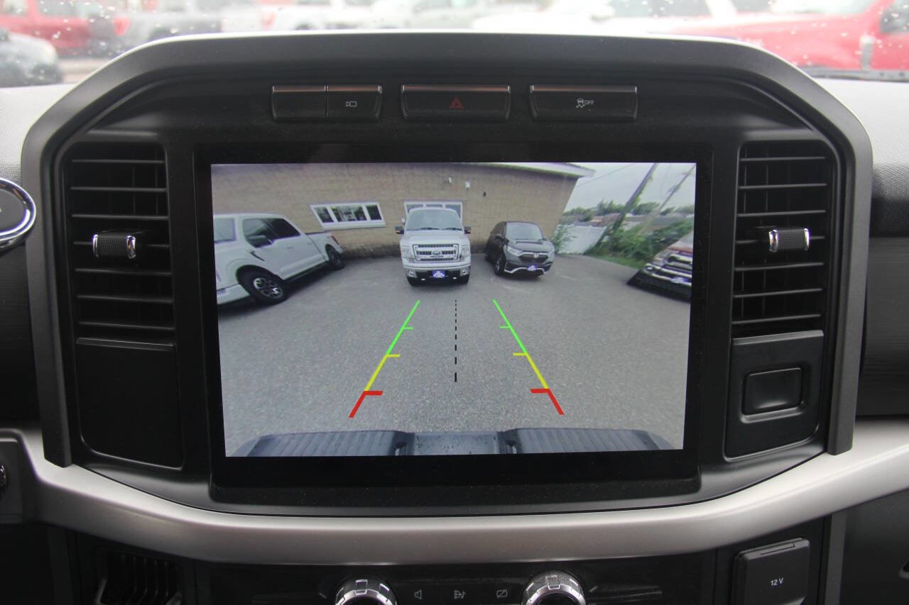 Certified 2022 Ford F150 XLT w/ Equipment Group 302A High image 30