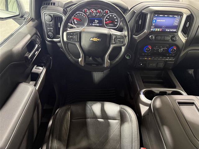 Used 2020 Chevrolet Silverado 1500 LTZ w/ LTZ Plus Package AWD/4WD image 16