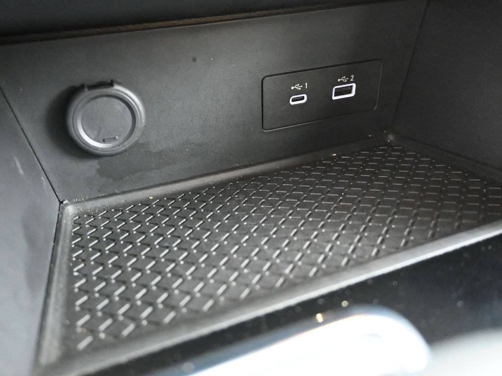 Used 2023 Nissan Pathfinder SV w/ SV Premium Package image 45