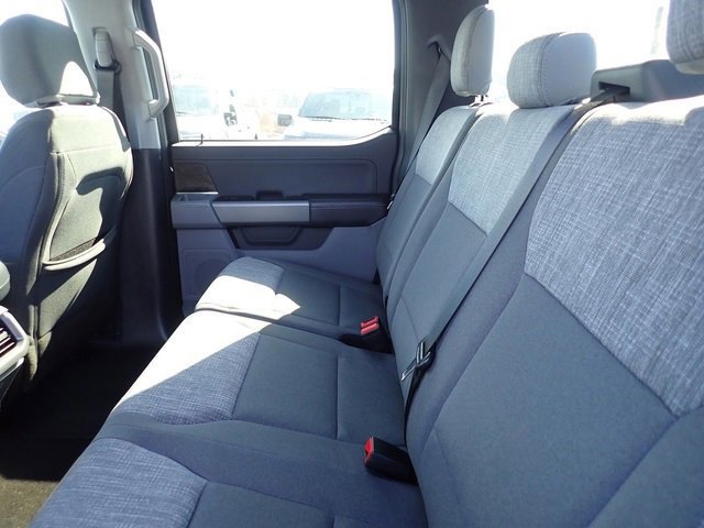 Certified 2022 Ford F150 XLT w/ Equipment Group 302A High image 20