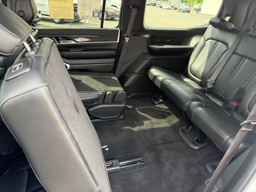 Used 2022 Jeep Wagoneer Series III w/ Convenience Group I AWD/4WD image 34