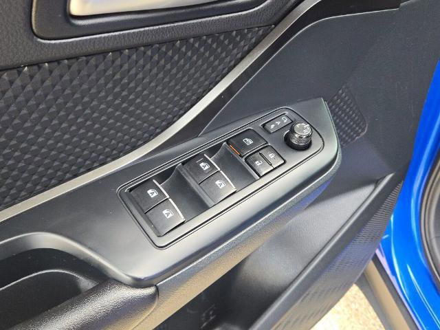 Used 2018 Toyota C-HR XLE image 19