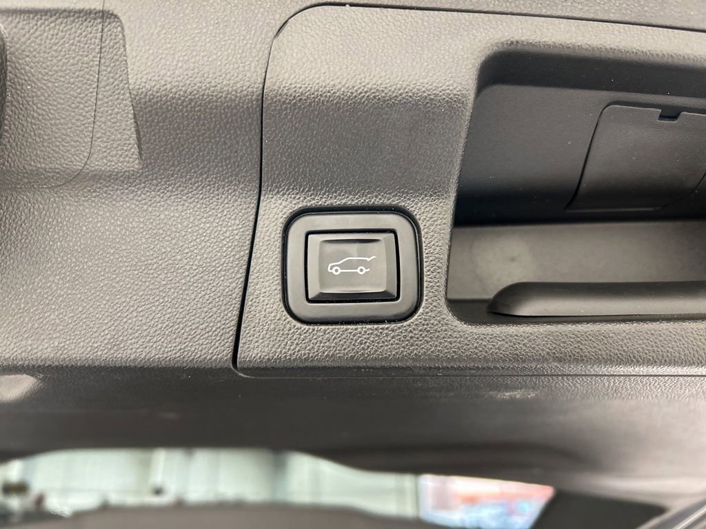 Used 2022 GMC Acadia AT4 w/ Trailering Package image 29