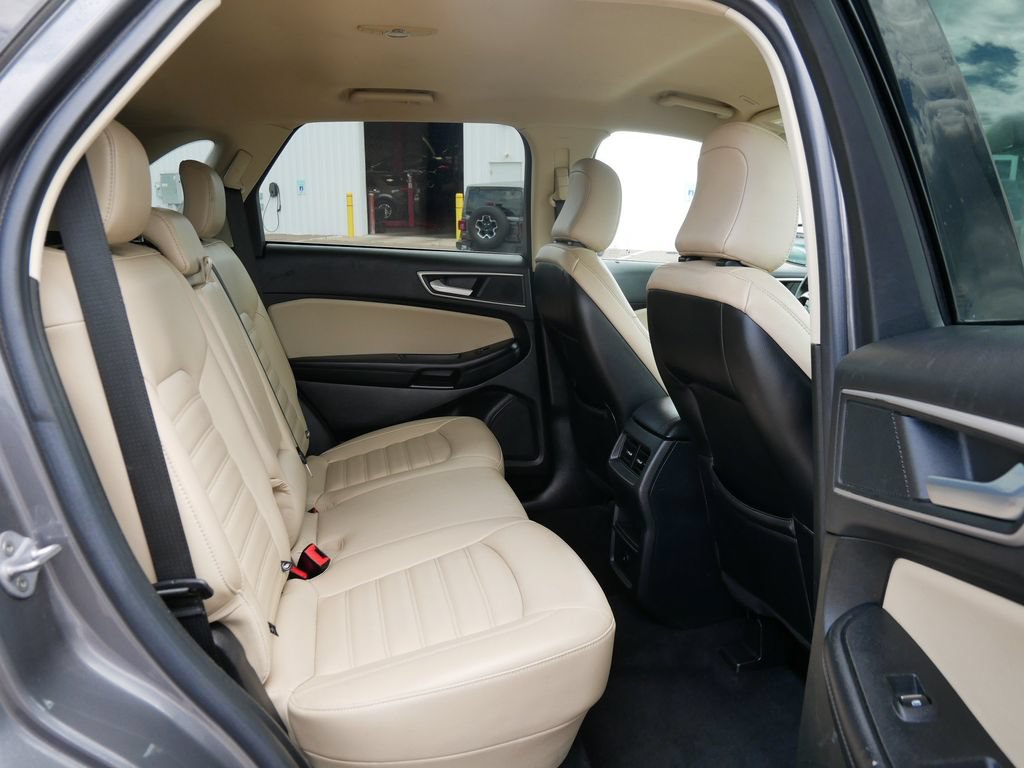 Certified 2023 Ford Edge SEL AWD/4WD image 12