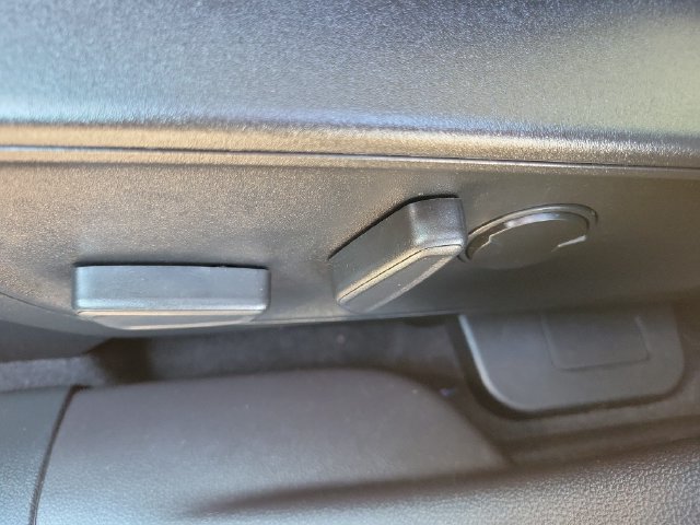 Certified 2023 Ford Escape Active AWD/4WD image 11