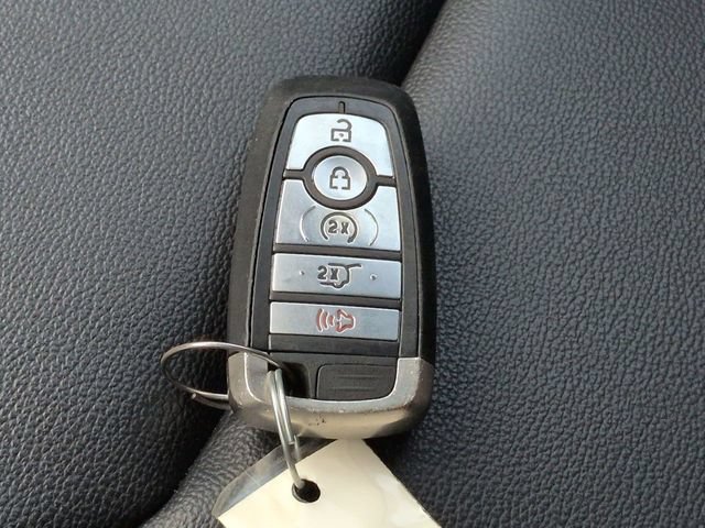 Certified 2020 Ford Explorer XLT w/ Equipment Group 202A RWD image 27